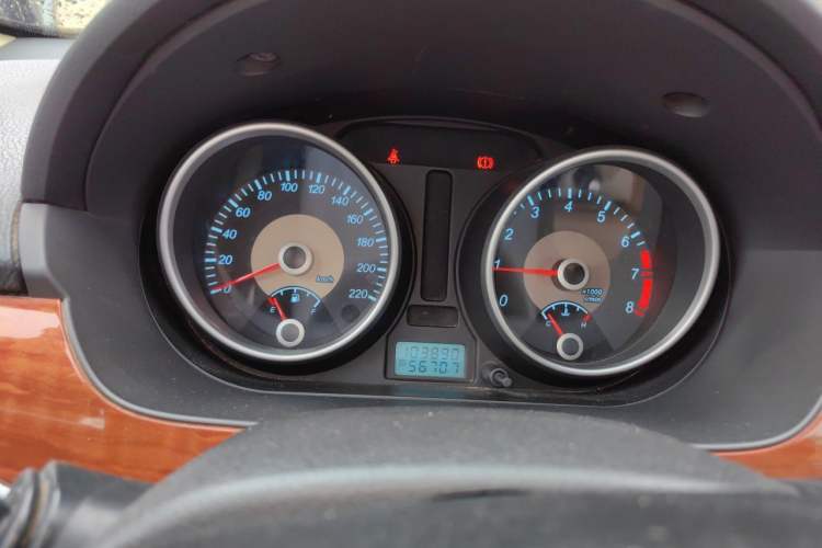Used Buick Excelle 2011 1.6 LE-MT Instrument Cluster