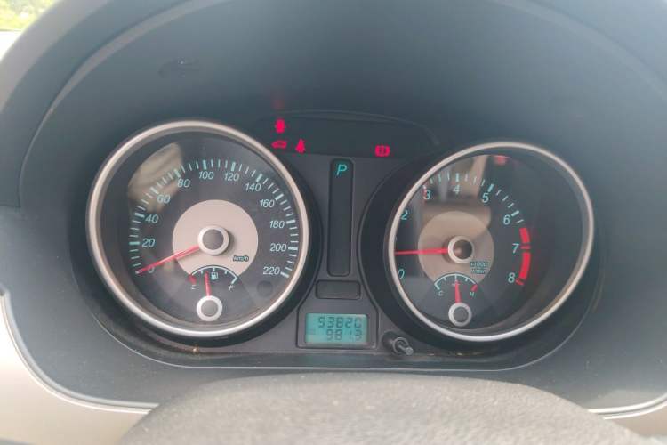Used Buick Excelle 2011 1.6LX-AT Instrument Cluster