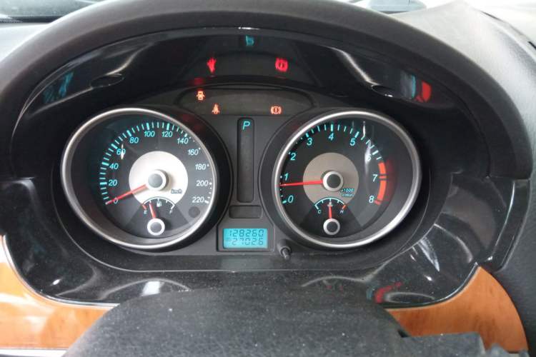 Used Buick Excelle 2011 1.6LX-AT Instrument Cluster