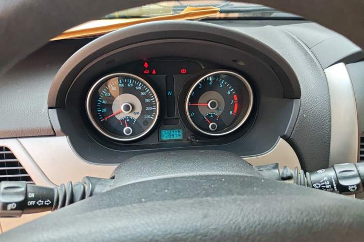 Used Buick Excelle 2011 1.6LX-AT Instrument Cluster