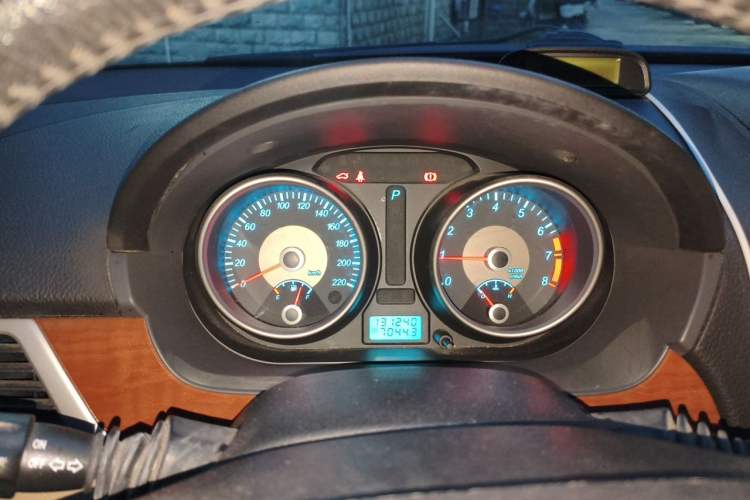 Used Buick Excelle 2011 1.6 LE-AT Instrument Cluster