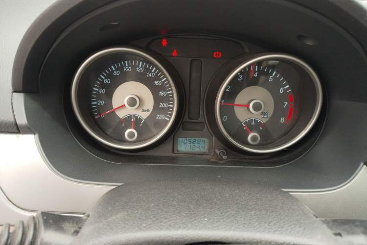 Used Buick Excelle 2011 1.6 LX-MT Instrument Cluster