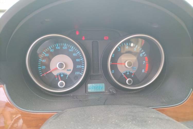 Used Buick Excelle 2011 1.6 LE-MT Instrument Cluster