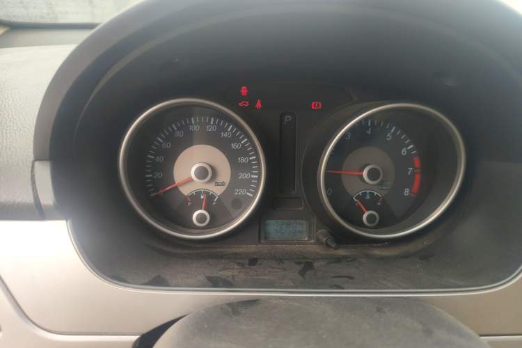 Used Buick Excelle 2011 1.6LX-AT Instrument Cluster