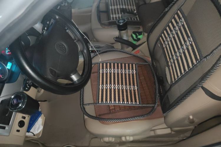 Used Buick Excelle 2011 1.6 LE-AT Left Front Seat