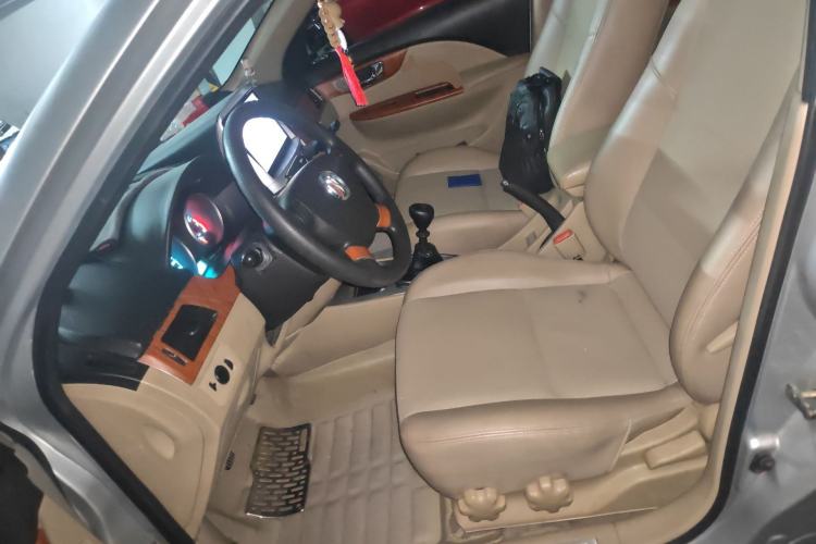 Used Buick Excelle 2011 1.6 LX-MT Left Front Seat