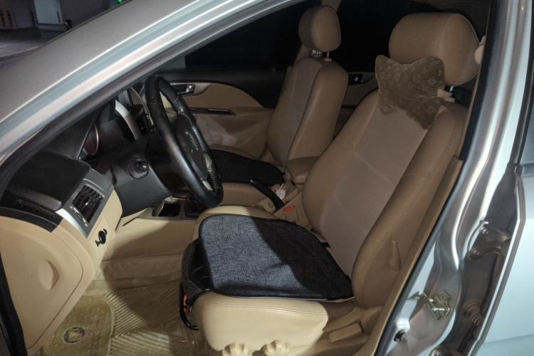Used Buick Excelle 2011 1.6 LX-MT Left Front Seat