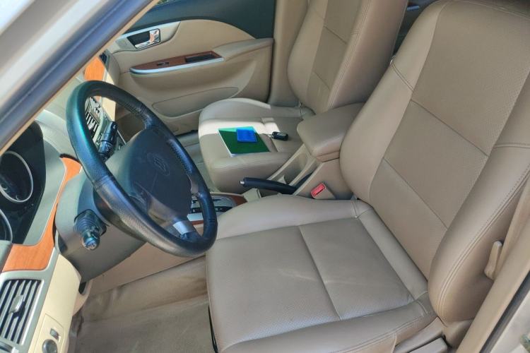 Used Buick Excelle 2011 1.6 LE-AT Left Front Seat