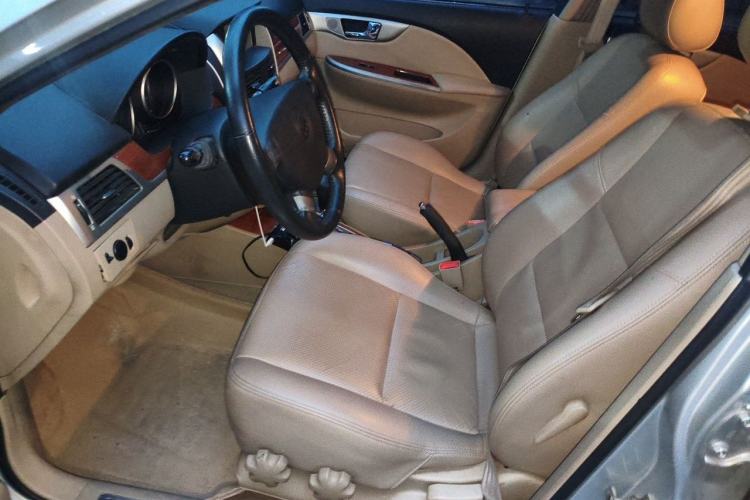 Used Buick Excelle 2011 1.6 LE-AT Left Front Seat