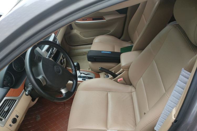 Used Buick Excelle 2011 1.6 LE-AT Left Front Seat