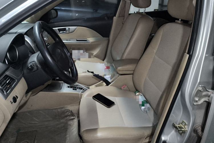 Used Buick Excelle 2011 1.6LX-AT Left Front Seat