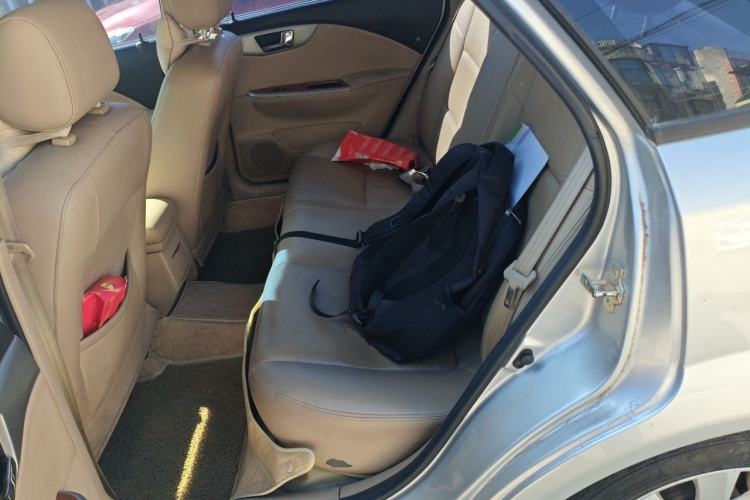 Used Buick Excelle 2011 1.6 LE-AT Left Rear Seat