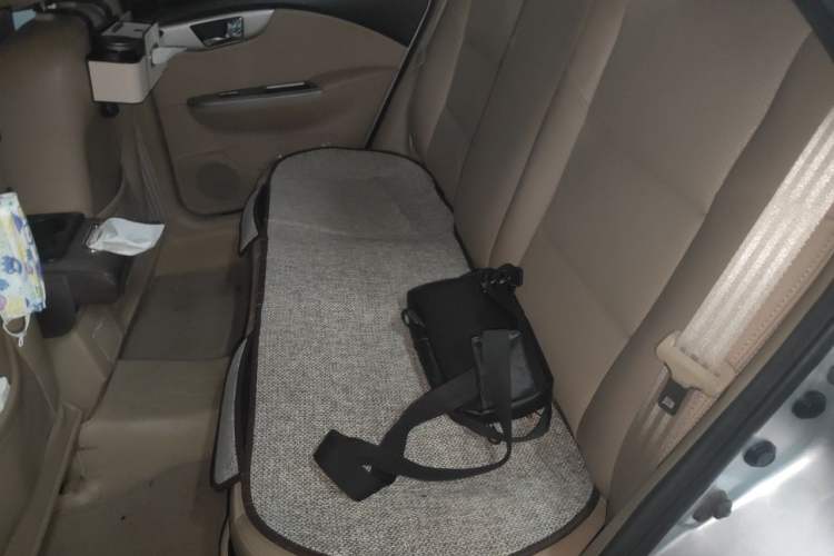Used Buick Excelle 2011 1.6 LE-AT Left Rear Seat