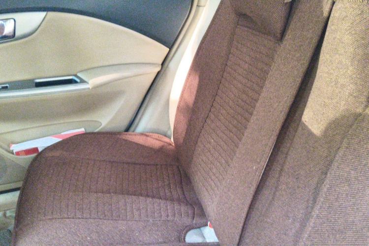 Used Buick Excelle 2011 1.6 LX-MT Left Rear Seat