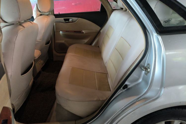 Used Buick Excelle 2011 1.6 LE-AT Left Rear Seat