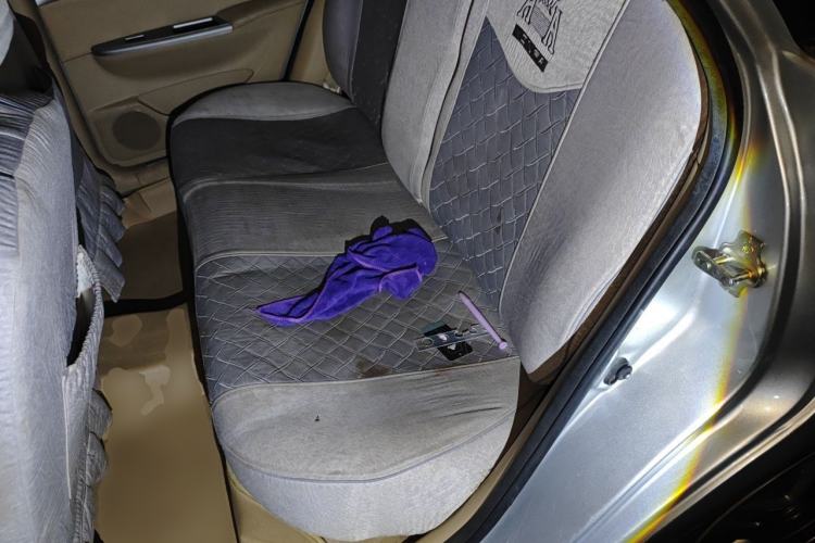 Used Buick Excelle 2011 1.6 LX-MT Left Rear Seat
