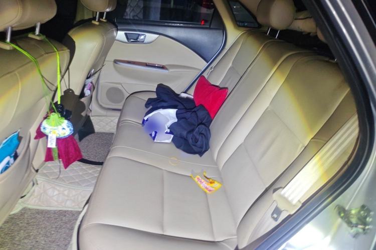 Used Buick Excelle 2011 1.6 LE-AT Left Rear Seat