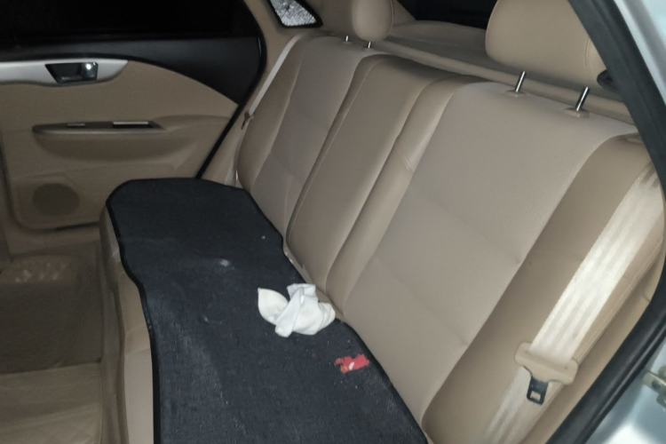 Used Buick Excelle 2011 1.6 LX-MT Left Rear Seat