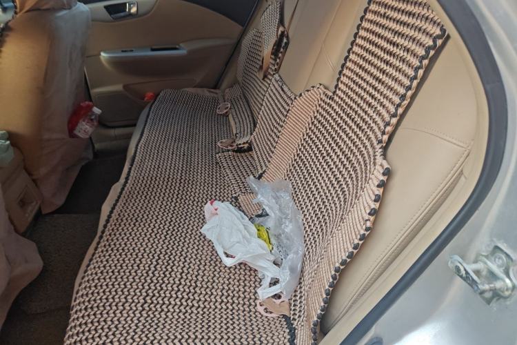 Used Buick Excelle 2011 1.6 LX-MT Left Rear Seat