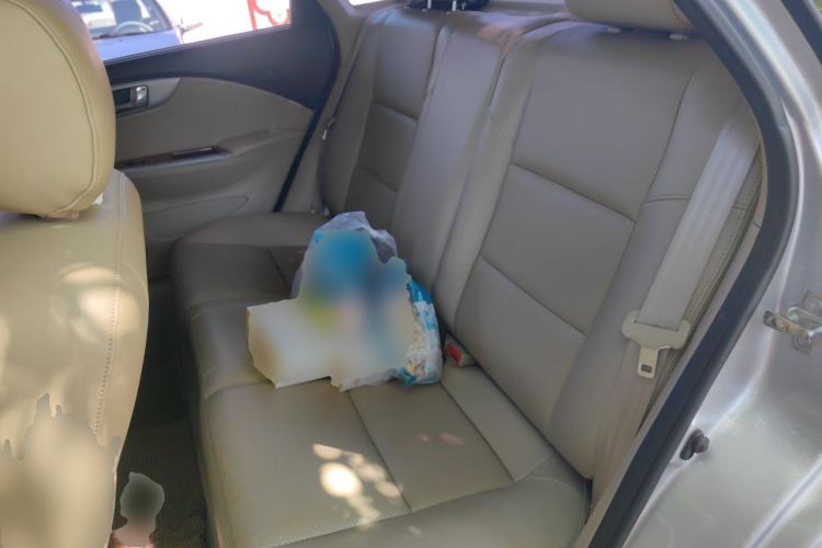 Used Buick Excelle 2011 1.6 LX-MT Left Rear Seat
