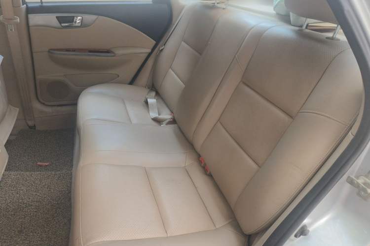 Used Buick Excelle 2011 1.6 LE-MT Left Rear Seat