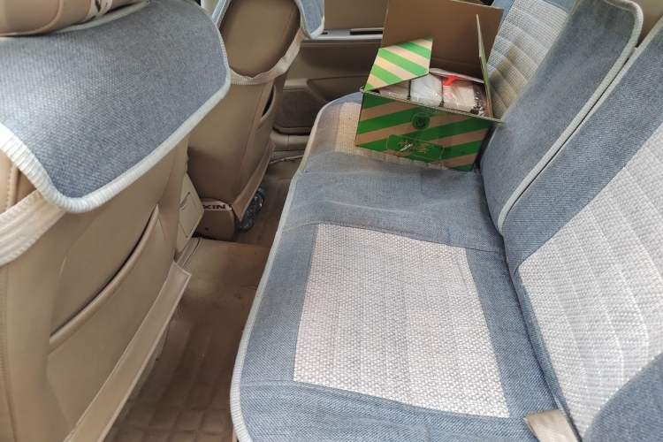 Used Buick Excelle 2011 1.6LX-AT Left Rear Seat