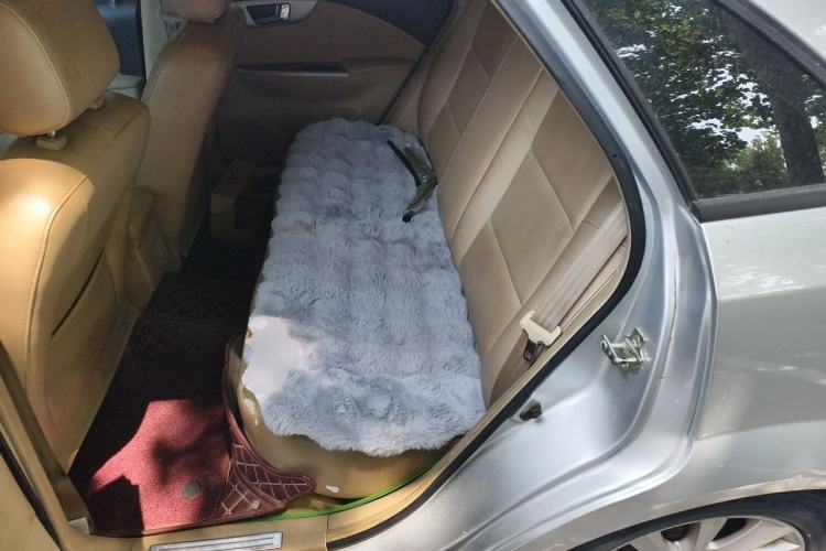 Used Buick Excelle 2011 1.6 LX-MT Left Rear Seat