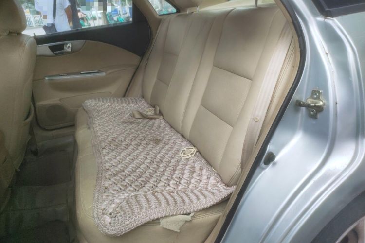 Used Buick Excelle 2011 1.6LX-AT Left Rear Seat