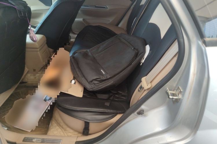 Used Buick Excelle 2011 1.6LX-AT Left Rear Seat