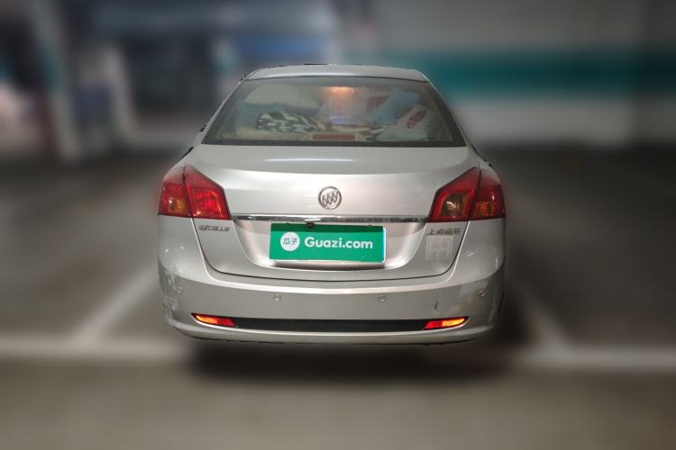 Used Buick Excelle 2011 1.6 LX-MT Rear
