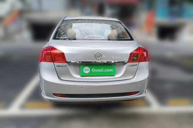 Used Buick Excelle 2011 1.6 LE-AT Rear