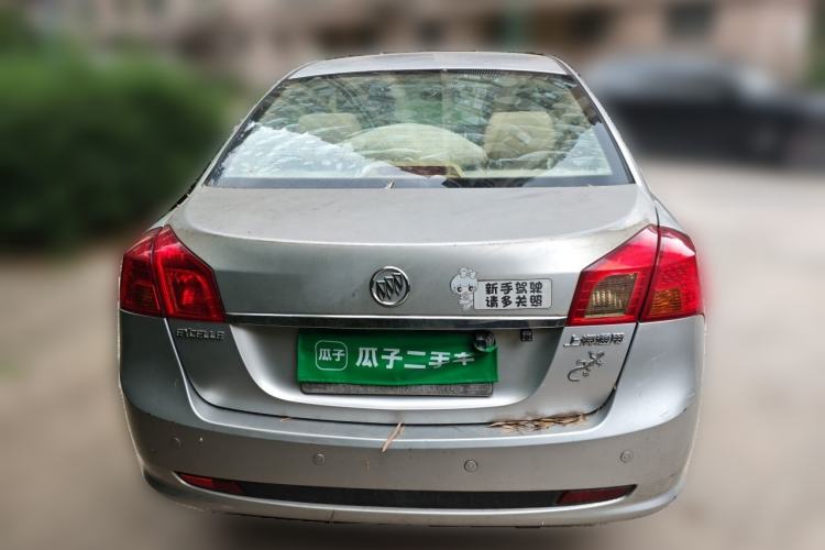 Used Buick Excelle 2011 1.6LX-AT Rear