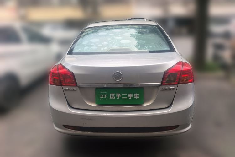 Used Buick Excelle 2011 1.6 LX-MT Rear