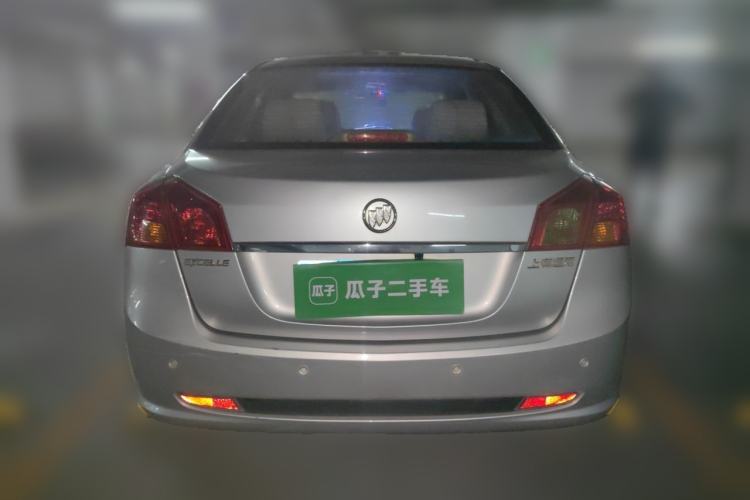 Used Buick Excelle 2011 1.6 LE-MT Rear