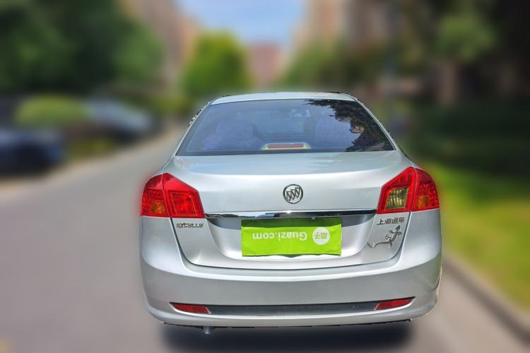 Used Buick Excelle 2011 1.6LX-AT Rear