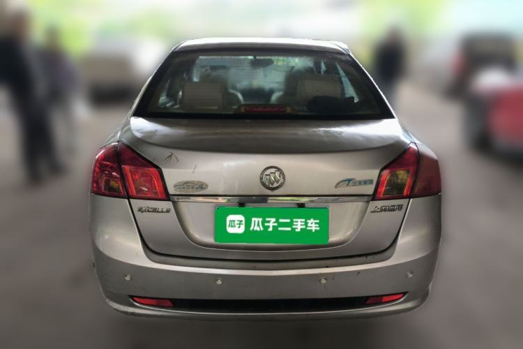 Used Buick Excelle 2011 1.6 LE-AT Rear