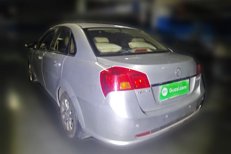 Used Buick Excelle 2011 1.6 LE-AT Rear Left 45 Deg