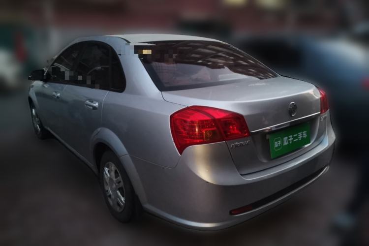 Used Buick Excelle 2011 1.6 LX-MT Rear Left 45 Deg