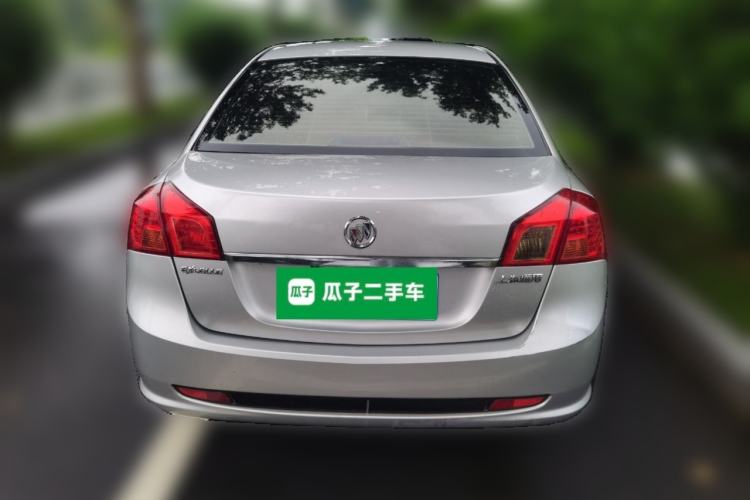Used Buick Excelle 2011 1.6LX-AT Rear