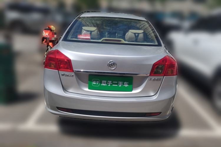 Used Buick Excelle 2011 1.6 LX-MT Rear