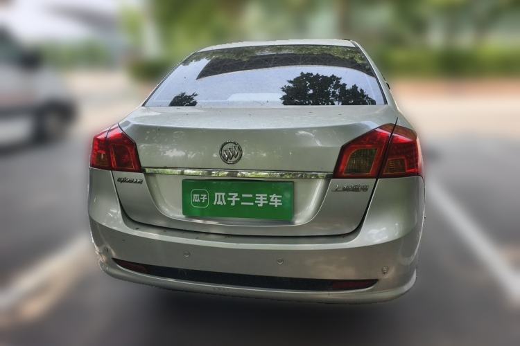 Used Buick Excelle 2011 1.6 LX-MT Rear