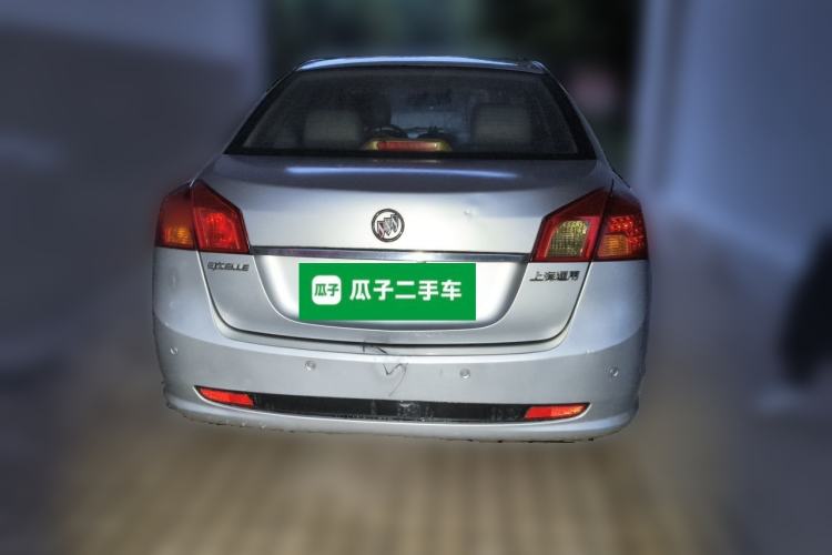 Used Buick Excelle 2011 1.6LX-AT Rear