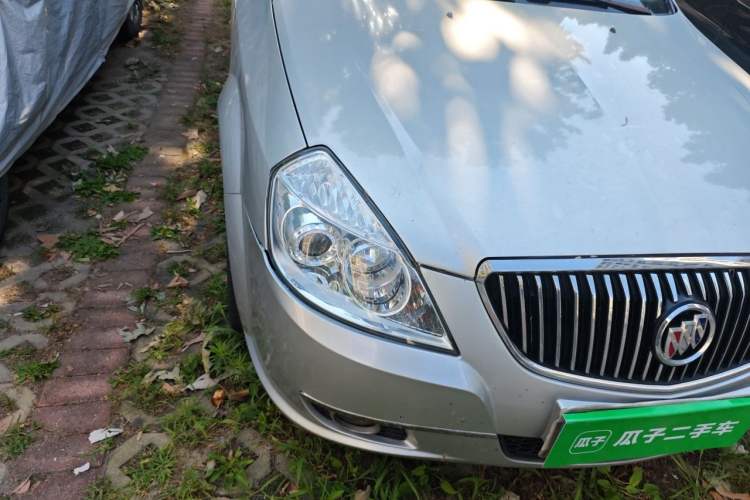 Used Buick Excelle 2011 1.6 LE-MT Right Front Headlight