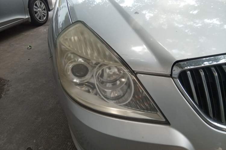 Used Buick Excelle 2011 1.6LX-AT Right Front Headlight