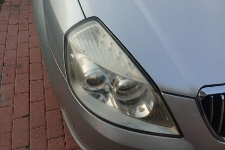 Used Buick Excelle 2011 1.6 LE-AT Right Front Headlight