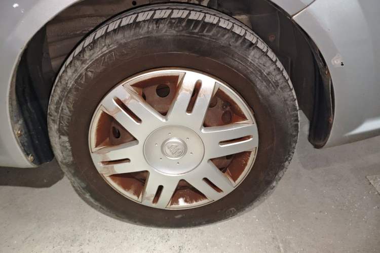Used Buick Excelle 2011 1.6 LX-MT Right Front Wheel Hub