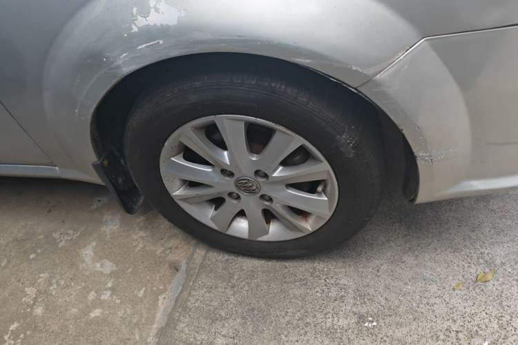 Used Buick Excelle 2011 1.6 LE-AT Right Front Wheel Hub