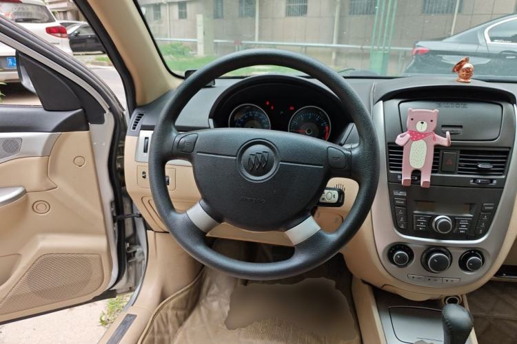 Used Buick Excelle 2011 1.6LX-AT Steering Wheel