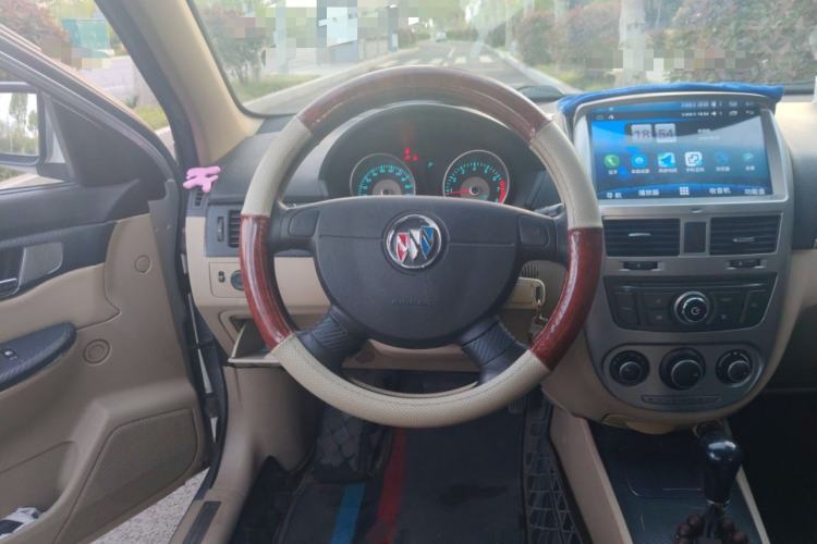 Used Buick Excelle 2011 1.6LX-AT Steering Wheel