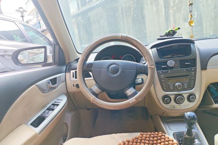 Used Buick Excelle 2011 1.6 LX-MT Steering Wheel